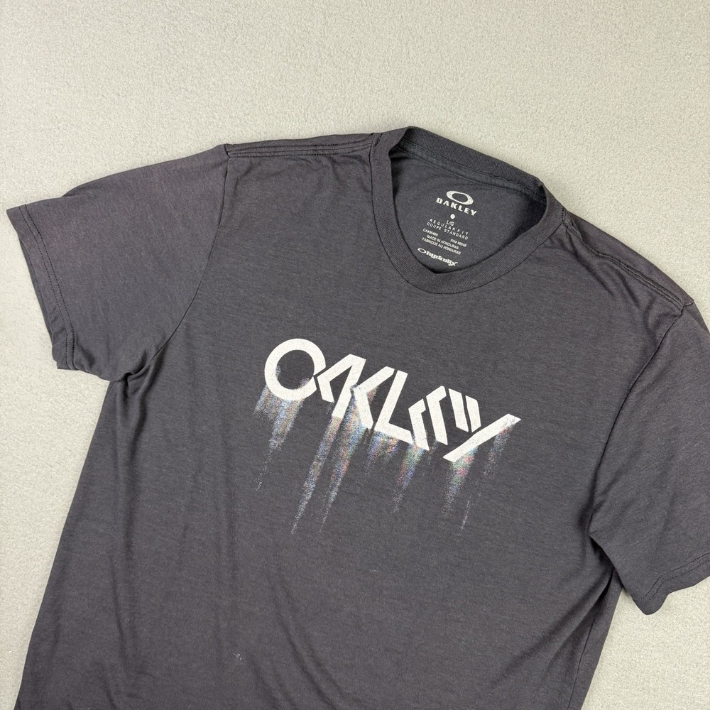 Oakley T Shirt Y2K Style Spell Out Logo Mens Large Grey Short‎ Sleeve Crewneck